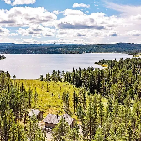 6 Person In Tisleidalen-by Traum Tisleidalen