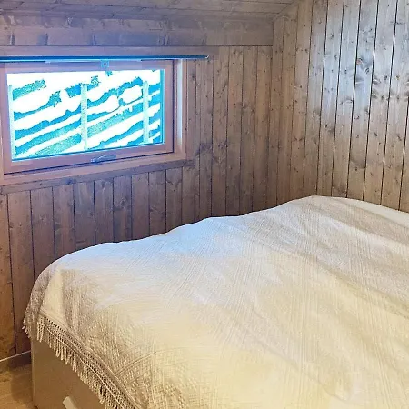 6 Person In Tisleidalen-by Traum Tisleidalen